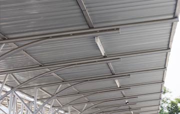 installing Penyfeidr metal roofing